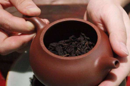 什么泥料的紫砂壺沖泡肉桂，武夷巖茶肉桂用哪種紫砂壺好？