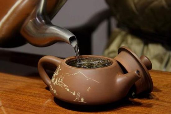 各類茶的注水方式，不同的茶泡茶時怎么注水