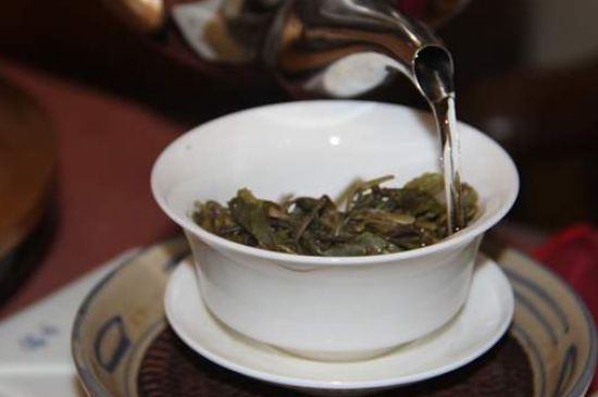 各類茶的注水方式，不同的茶泡茶時怎么注水