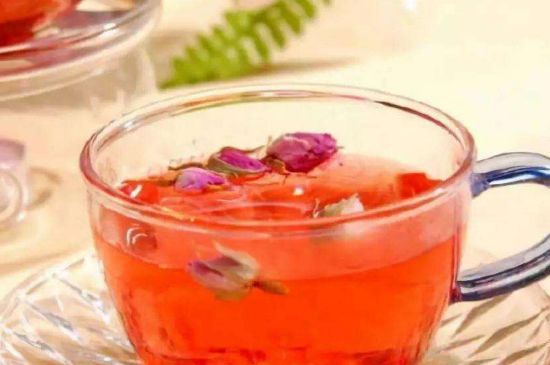 蜂蜜泡茶葉的副作用，蜂蜜泡茶葉有什么禁忌