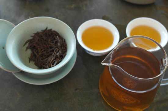 蜂蜜紅茶禁忌，喝蜂蜜紅茶的功效與禁忌