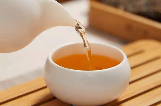 泡好的茶水放冰箱能保存多久，泡好的茶冷藏放多久？