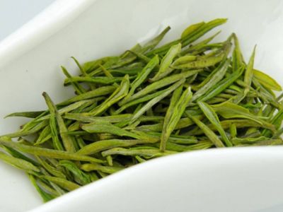 白茶顏色變黃還能喝嗎，發(fā)黃的白茶好不好？