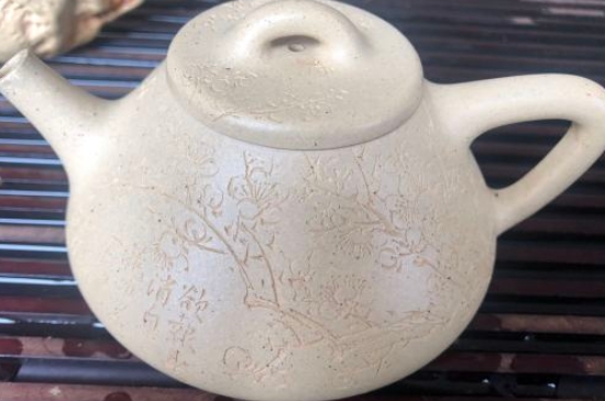 新買的紫砂壺為什么會裂，真的紫砂壺是不是很容易開裂？