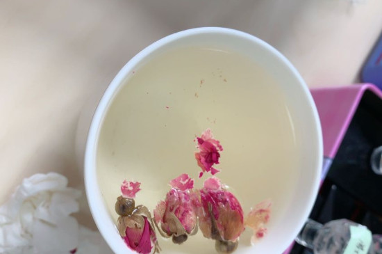 玫瑰花泡水喝的9大禁忌，喝玫瑰花茶有什么禁忌