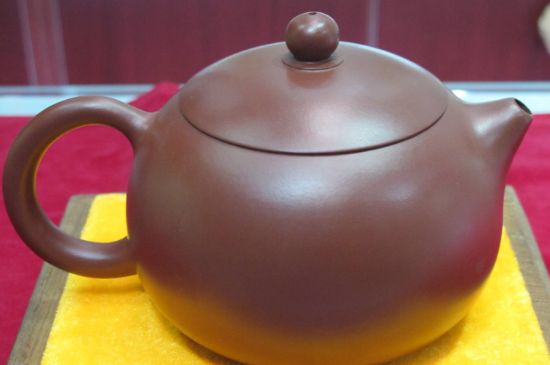 生普洱茶用什么泥料的紫砂壺，最合適生普的紫砂泥料