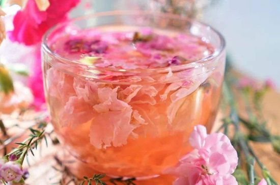 玫瑰花的最佳搭配，喝玫瑰花茶搭配什么喝好？