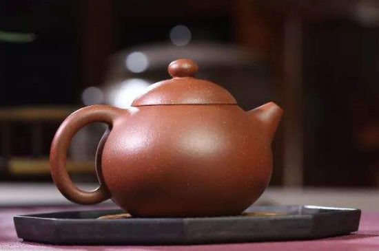 本山綠泥壺適合沖泡什么茶，紫砂壺本山綠最適合什么茶？