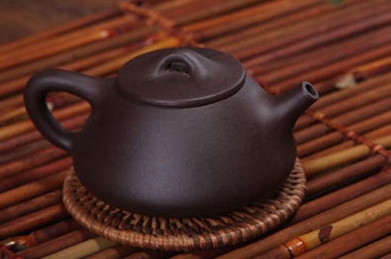 本山綠泥壺適合沖泡什么茶，紫砂壺本山綠最適合什么茶？