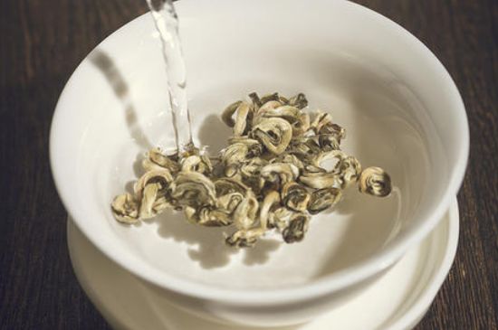 茉莉龍珠分幾種，怎樣分等級(jí)怎么看品質(zhì)