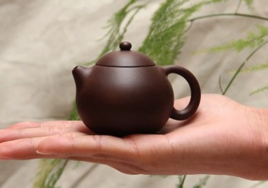 宜興紫砂壺四大經(jīng)典壺型叫什么，傳統(tǒng)紫砂四大名壺介紹