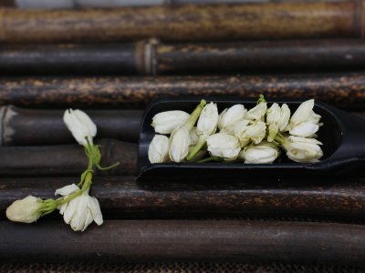 茉利花茶有什么功效作用，不適合什么人喝？