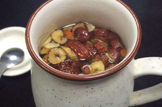 祛濕氣雙花茶，喝什么花茶祛濕氣排毒養(yǎng)顏