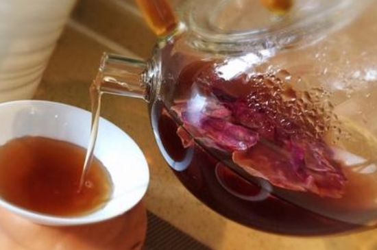 喝玫瑰花茶能祛斑嗎，玫瑰花茶有祛斑的功效嗎？