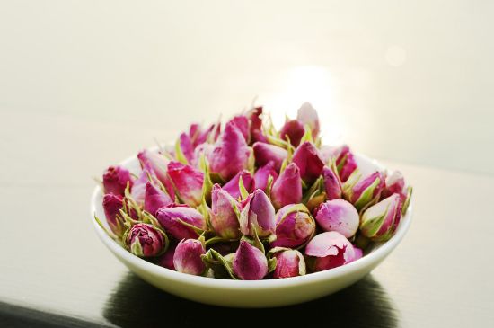 玫瑰花茶怎么泡不開(kāi)，玫瑰花茶泡著不開(kāi)花