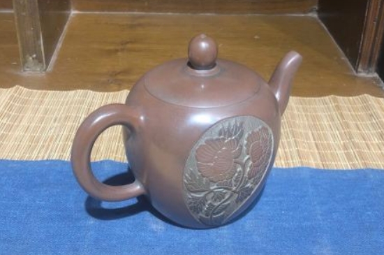 廣西欽州坭興陶可以泡多種茶嗎，坭興陶是一壺一茶嗎?