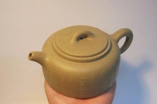 本山綠泥壺適合沖泡什么茶，紫砂壺本山綠最適合什么茶？