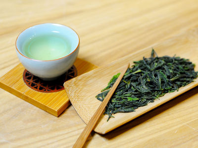 紅茶和綠茶的區(qū)別，常喝紅茶好還是綠茶好？