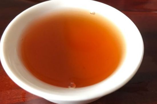 正山小種喝起來苦澀有點酸對嗎，正山小種發(fā)酸有害嗎