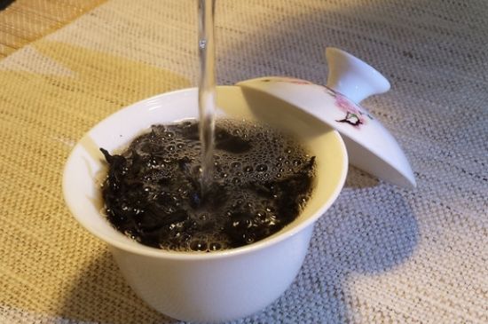 大紅袍茶葉好嗎？大紅袍被譽(yù)為“茶中之王”！