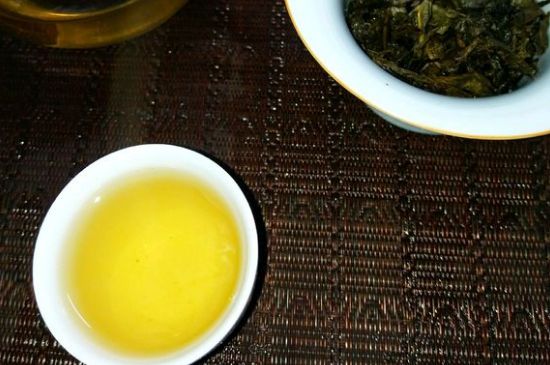 一天什么時候喝黑茶最好，喝黑茶一天最佳時間和季節(jié)