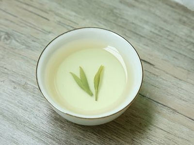 竹葉青茶怎么樣，檔次較高味道略苦價(jià)格比較貴