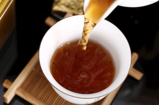 紅茶有6年了還能喝不，過期紅茶未必不能喝！