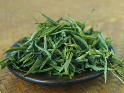 毛峰和毛尖哪個(gè)好一點(diǎn)，毛尖茶好還是毛峰茶好？