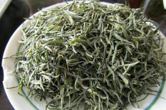 竹葉青和毛尖的區(qū)別，毛尖和竹葉青怎么分辨？