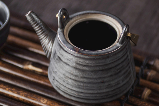 黑茶用什么壺煮最好，黑茶用什么煮效果好？