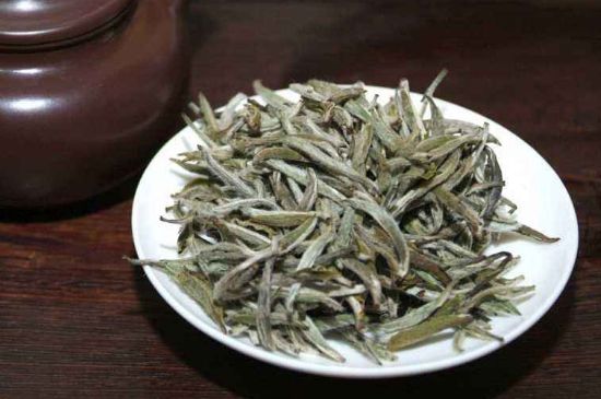 什么人不能喝白茶，白茶不宜什么人喝？