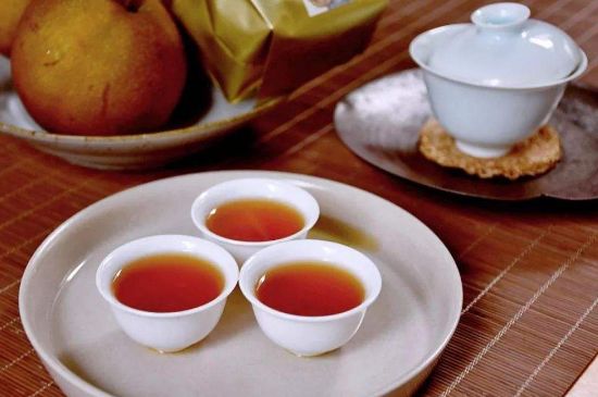 為什么喝巖茶看不起別的茶，喝巖茶的看不上所有茶類？