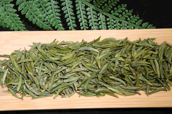 竹葉青茶泡不立起來(lái)怎么回事，竹葉青茶怎么泡立起來(lái)