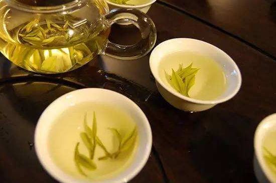黃茶不適合哪些人喝，黃茶的功效與作用禁忌
