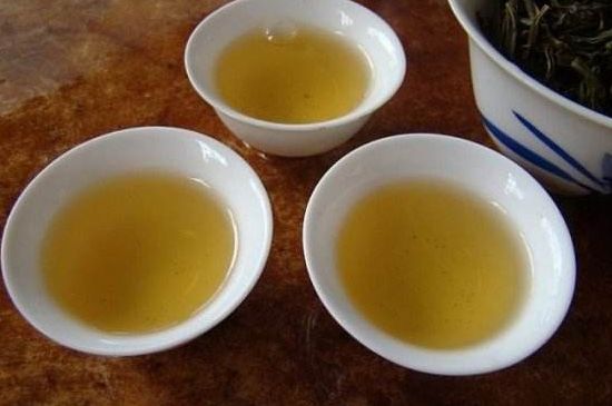 鴨屎香特點(diǎn)介紹，鳳凰單叢茶鴨屎香的口感和來歷