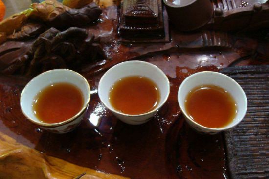 大紅袍四大品種有哪些，大紅袍的種類和著名品種特點(diǎn)介紹
