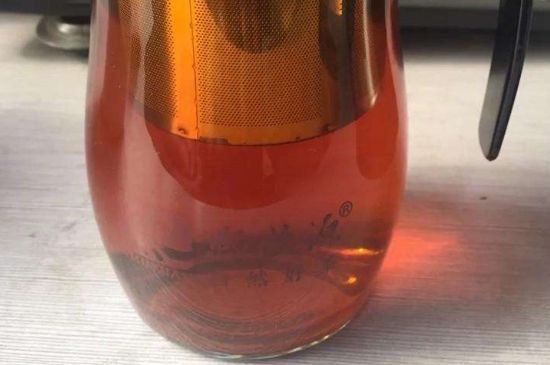 茯磚茶與普洱茶哪個(gè)好，茯茶和普洱茶口味區(qū)別